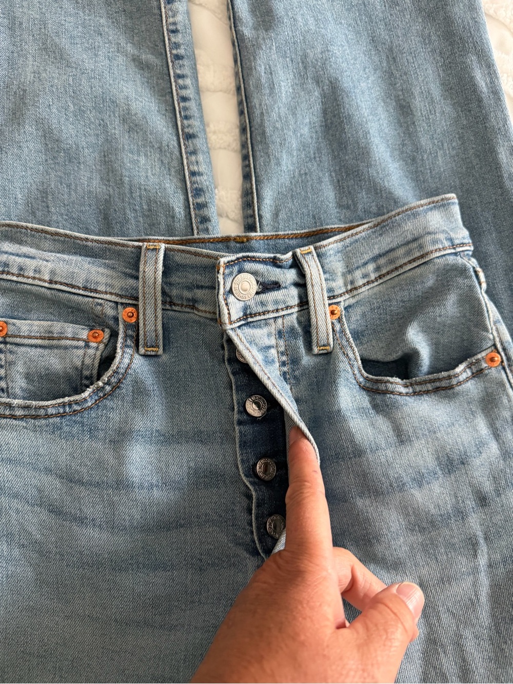 Light Wash Straight Leg Jeans - Picture 3 of 11